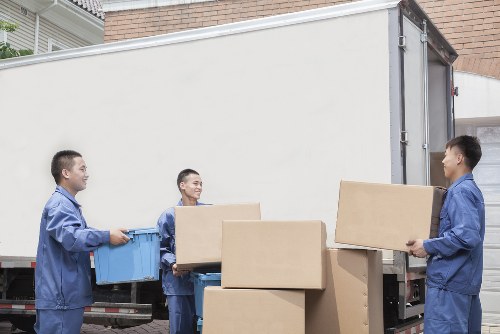Quote planning for a local move with access details considered